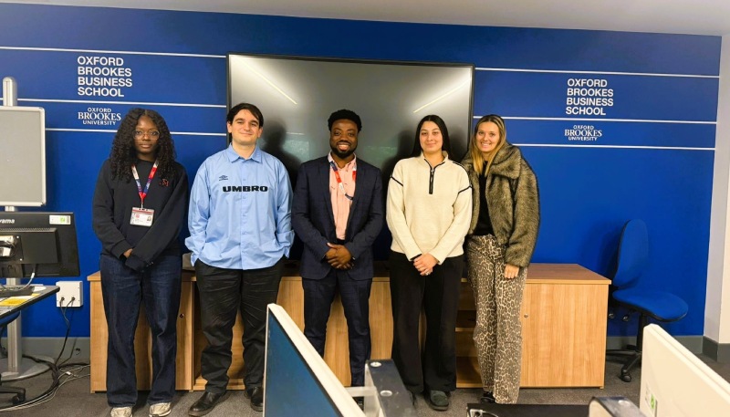 EM Normandie Group pic in Bloomberg Room EM Normandie Group pic in Bloomberg Room