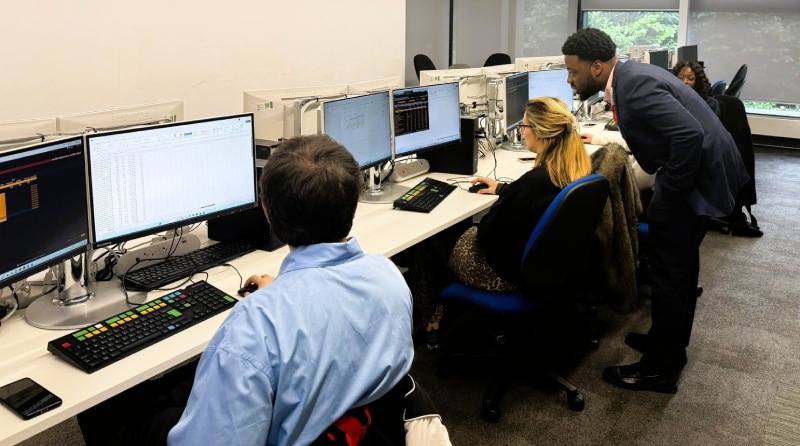 Bloomberg Room for EM Normandie students Bloomberg Room for EM Normandie students